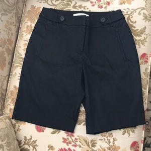 NWT Ann Taylor Loft Black Bermuda shorts size 2